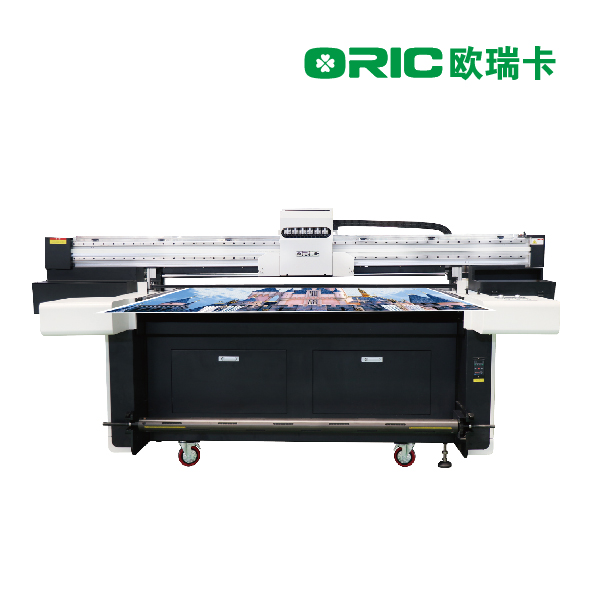 OR-5000H 1.6m UV Roll to Roll وطابعة هجينة الكل في واحد مع ستة رؤوس طباعة صناعية